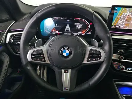 BMW 530 2023 года за 29 500 000 тг. в Алматы – фото 13