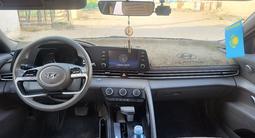 Hyundai Elantra 2022 года за 8 800 000 тг. в Актау – фото 3