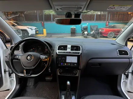 Volkswagen Polo 2015 года за 5 500 000 тг. в Алматы – фото 24