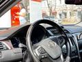Toyota Camry 2015 года за 6 400 000 тг. в Уральск – фото 5