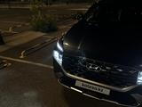 Hyundai Santa Fe 2021 года за 19 500 000 тг. в Туркестан – фото 3