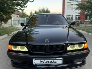 BMW 728