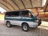 Mitsubishi Delica 1994 годаfor2 900 000 тг. в Алматы – фото 4