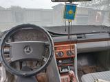 Mercedes-Benz E 230 1990 годаүшін500 000 тг. в Алматы