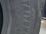 Шины грузовые бескамерные 295/80 R22, 5 Taitong на переднюю ось. за 122 000 тг. в Караганда – фото 4