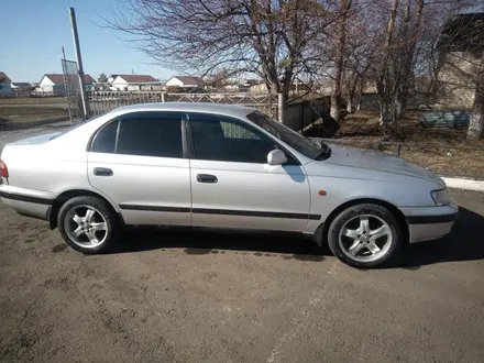 Toyota Carina E 1997 года за 3 200 000 тг. в Булаево – фото 2