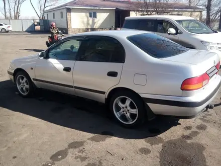 Toyota Carina E 1997 года за 3 200 000 тг. в Булаево – фото 5