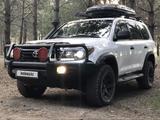 Toyota Land Cruiser 2012 года за 20 500 000 тг. в Караганда