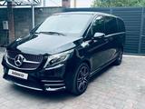 Mercedes-Benz V 300 2022 годаfor56 500 000 тг. в Алматы – фото 4