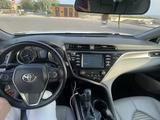 Toyota Camry 2018 годаүшін7 800 000 тг. в Актау – фото 2