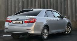 Toyota Camry 2012 годаүшін8 800 000 тг. в Шымкент – фото 2