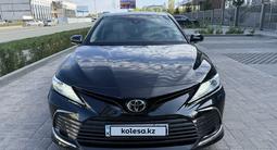 Toyota Camry 2021 года за 15 500 000 тг. в Актобе