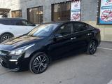 Kia Rio 2019 года за 6 800 000 тг. в Астана – фото 2