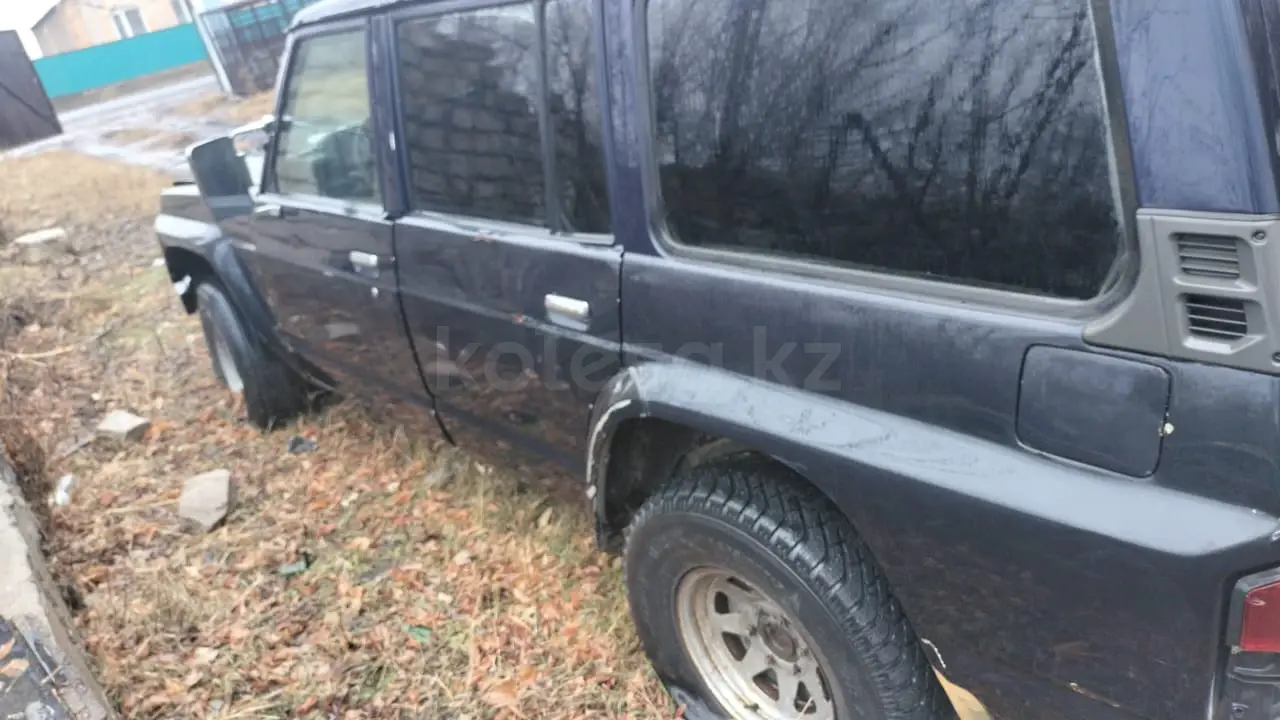 Nissan Patrol, 1996