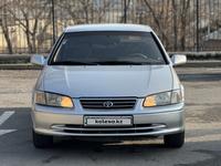 Toyota Camry 2000 года за 4 000 000 тг. в Шымкент