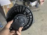 Моторчик печки на Митсубиси Паджеро 4 за 35 000 тг. в Уральск