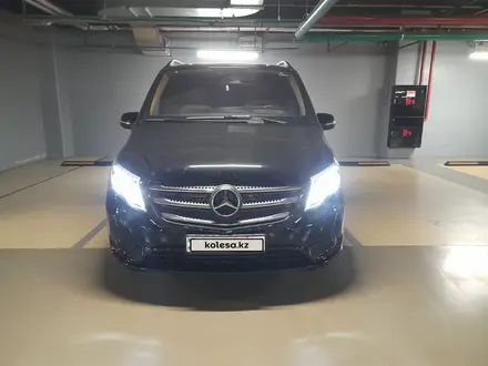 Mercedes-Benz V 250 2019 года за 70 000 000 тг. в Астана