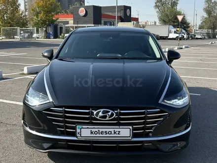 Hyundai Sonata 2020 года за 11 000 000 тг. в Алматы