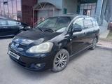 Toyota Ipsum 2004 года за 5 800 000 тг. в Астана