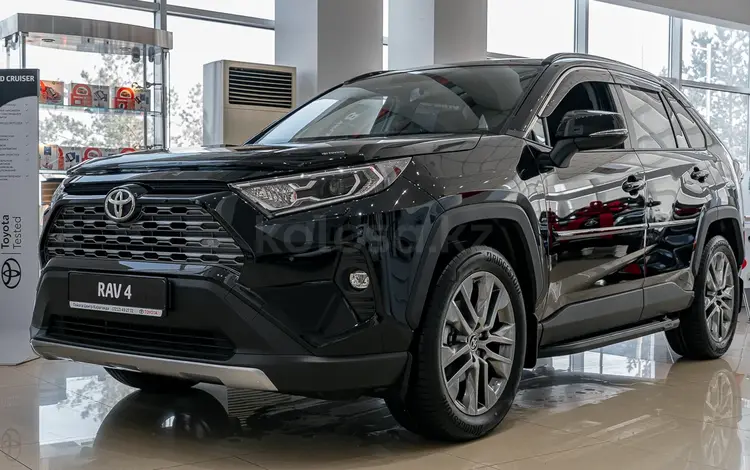 Toyota RAV4 Prestige 2025 года за 21 390 000 тг. в Караганда