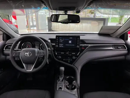 Toyota Camry 2023 года за 17 300 000 тг. в Кокшетау – фото 7