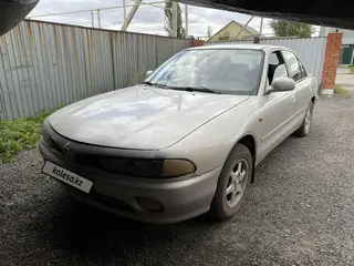 Mitsubishi Galant