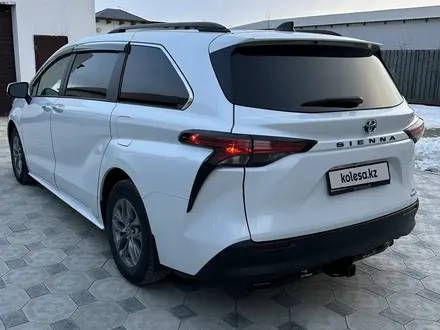 Toyota Sienna 2022 года за 26 000 000 тг. в Атырау – фото 5