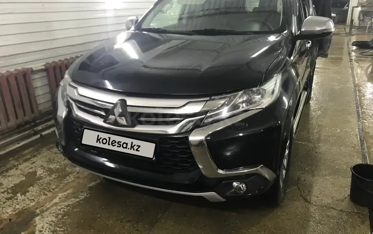 Mitsubishi Pajero Sport 2018 годаүшін12 000 000 тг. в Актобе