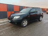 Mitsubishi Outlander 2003 годаfor2 200 000 тг. в Уральск