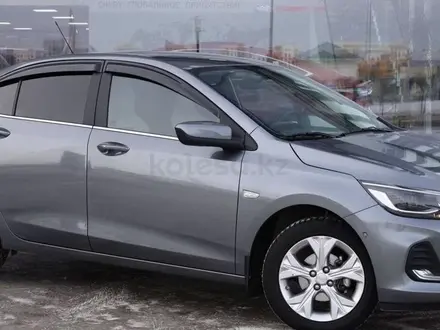 Chevrolet Onix 2023 года за 6 500 000 тг. в Астана – фото 13