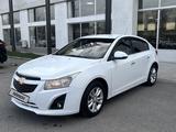 Chevrolet Cruze 2014 года за 5 090 000 тг. в Шымкент – фото 2