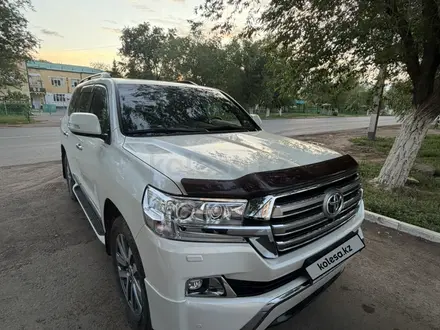 Toyota Land Cruiser 2016 года за 30 500 000 тг. в Уральск