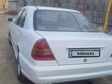 Mercedes-Benz C 180 1993 года за 650 000 тг. в Алматы