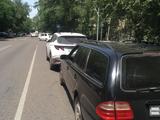 Mercedes-Benz E 200 2002 годаfor4 500 000 тг. в Алматы – фото 3