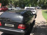 Mercedes-Benz E 200 2002 годаfor4 500 000 тг. в Алматы – фото 2