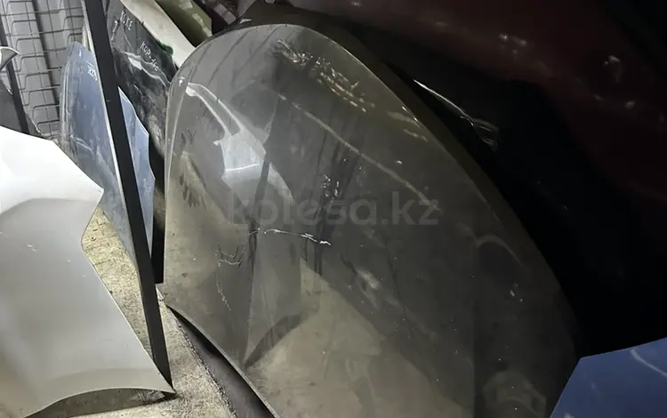 Капот на Camry 50 за 1 000 тг. в Алматы