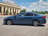 Hyundai Sonata 2015 годаfor6 900 000 тг. в Шымкент – фото 4