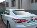 Toyota Camry 2018 годаүшін13 500 000 тг. в Алматы – фото 2