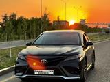 Toyota Camry 2019 года за 12 000 000 тг. в Алматы – фото 2