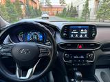 Hyundai Santa Fe 2018 года за 10 500 000 тг. в Аксу