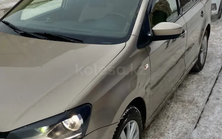 Volkswagen Polo 2015 годаүшін5 100 000 тг. в Актобе