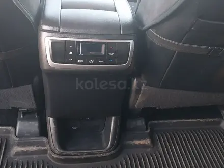 Toyota Highlander 2019 года за 17 990 000 тг. в Астана – фото 7