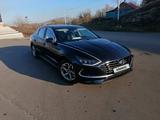 Hyundai Sonata 2022 годаүшін13 500 000 тг. в Усть-Каменогорск – фото 2