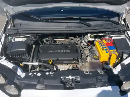 Chevrolet Aveo 2014 года за 3 790 000 тг. в Актобе – фото 11