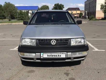 Volkswagen Vento 1993 года за 1 700 000 тг. в Павлодар – фото 2