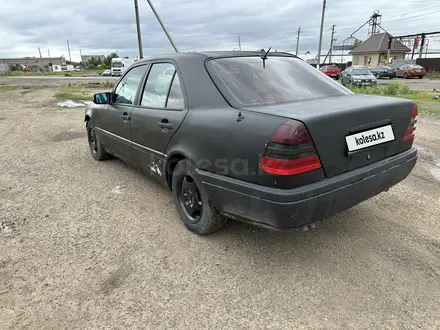 Mercedes-Benz C 220 1994 года за 1 100 000 тг. в Караганда – фото 4