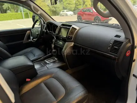Toyota Land Cruiser 2013 года за 22 500 000 тг. в Алматы – фото 20