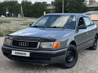 Audi 100, 1993