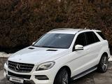 Mercedes-Benz ML 400 2014 года за 15 700 000 тг. в Алматы – фото 4