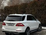 Mercedes-Benz ML 400 2014 года за 15 700 000 тг. в Алматы – фото 5